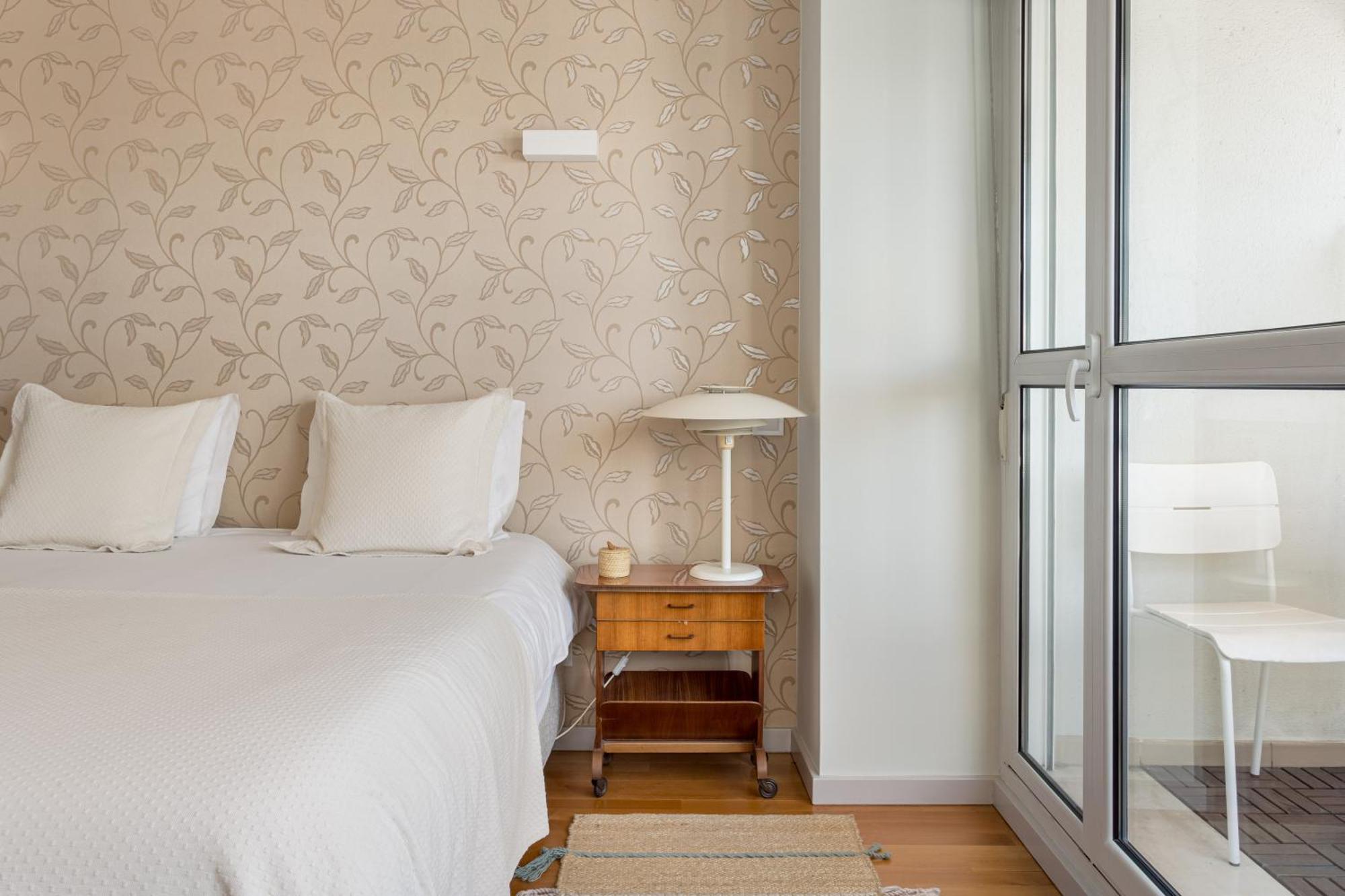 Apartment Saldanha Retreat 2br & Parking By Host For Us *