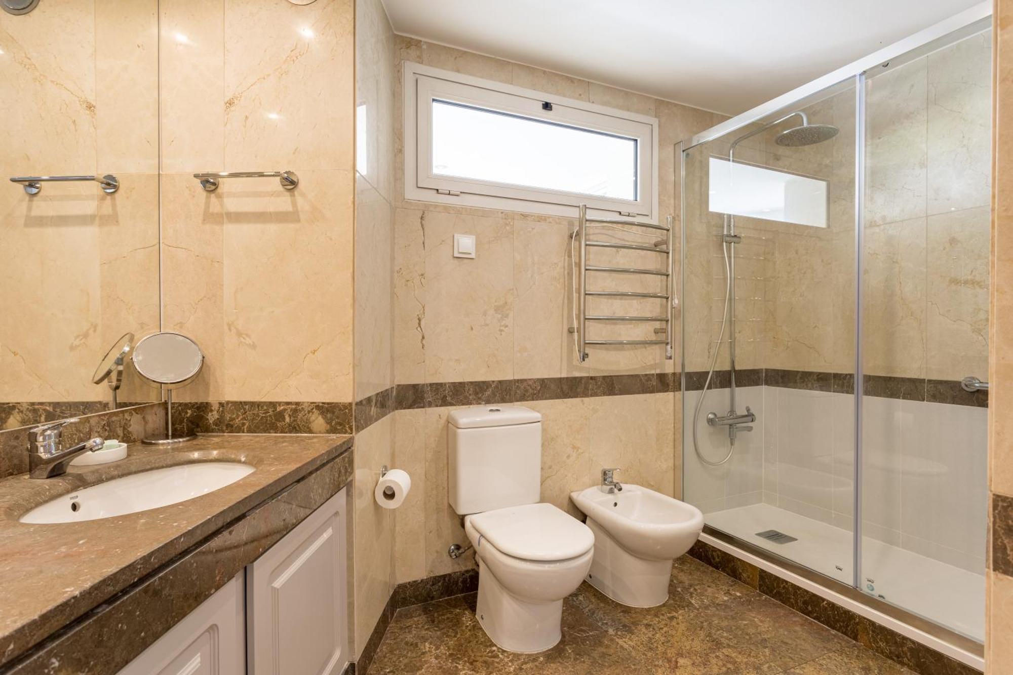 Apartment Saldanha Retreat 2br & Parking By Host For Us *